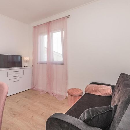Agape Apartments Biograd Na Moru Ngoại thất bức ảnh