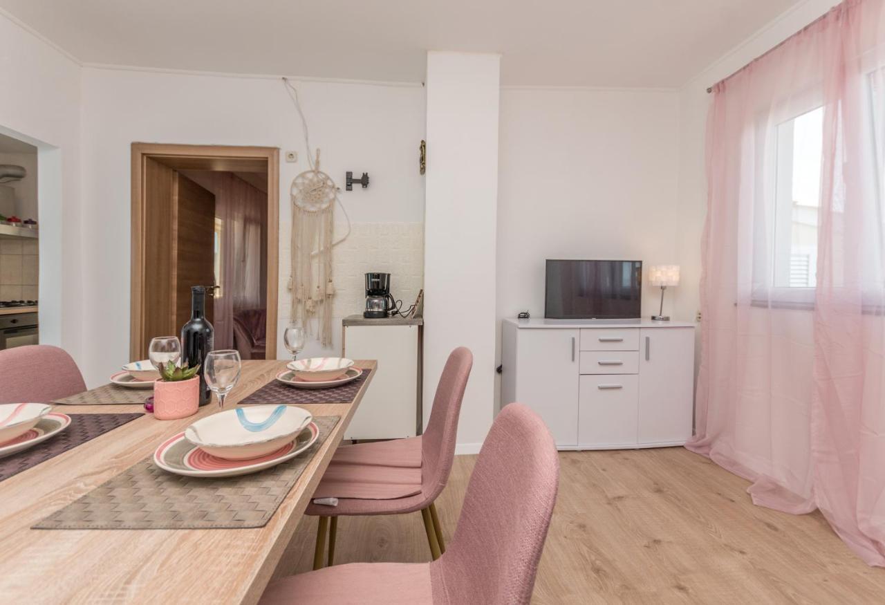Agape Apartments Biograd Na Moru Ngoại thất bức ảnh