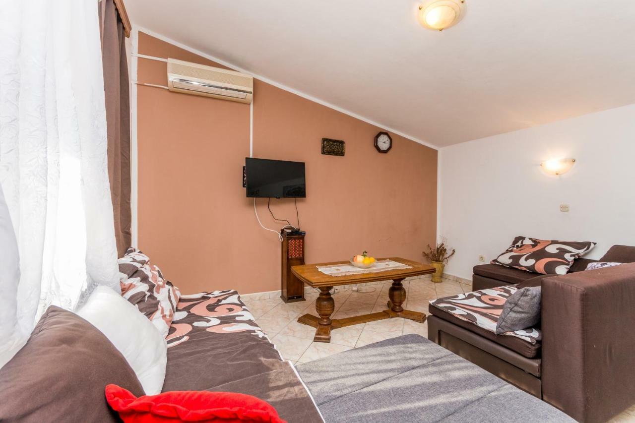 Agape Apartments Biograd Na Moru Ngoại thất bức ảnh